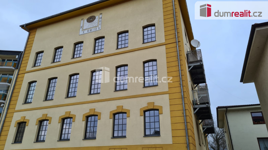 Pronájem mezonetového bytu 3+kk, Kralupy nad Vltavou, Rybova