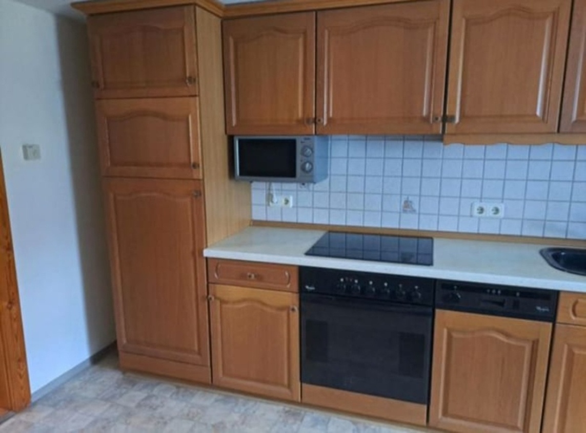 Rustikální dubová linka se spotřebiči, 5339