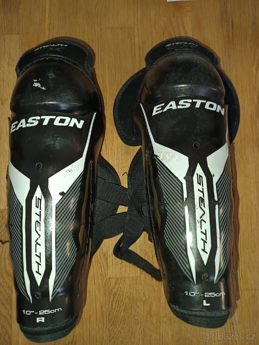 Hokejové chrániče holení Easton 10" / 25cm
