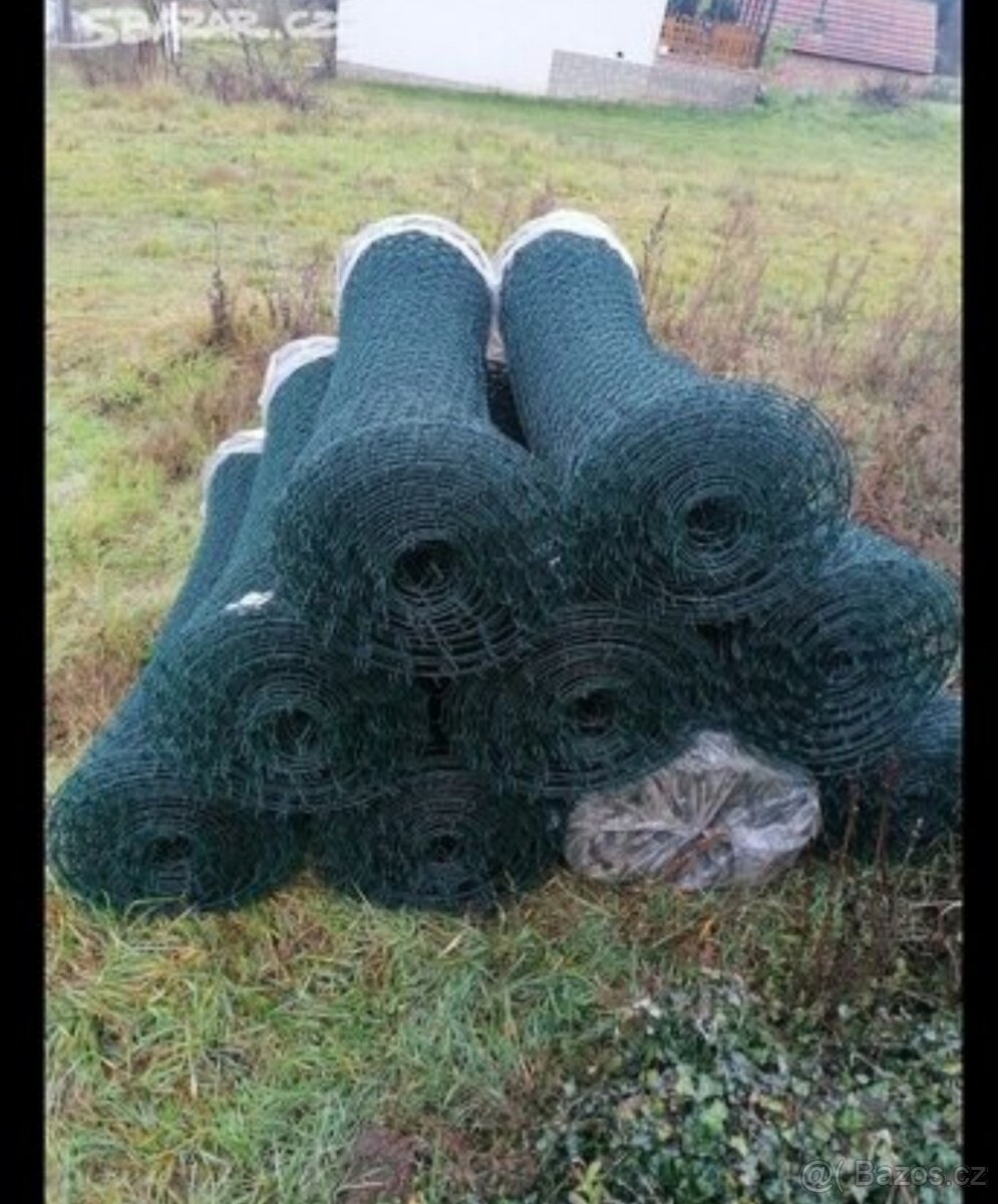 Pletivo zelené poplastované