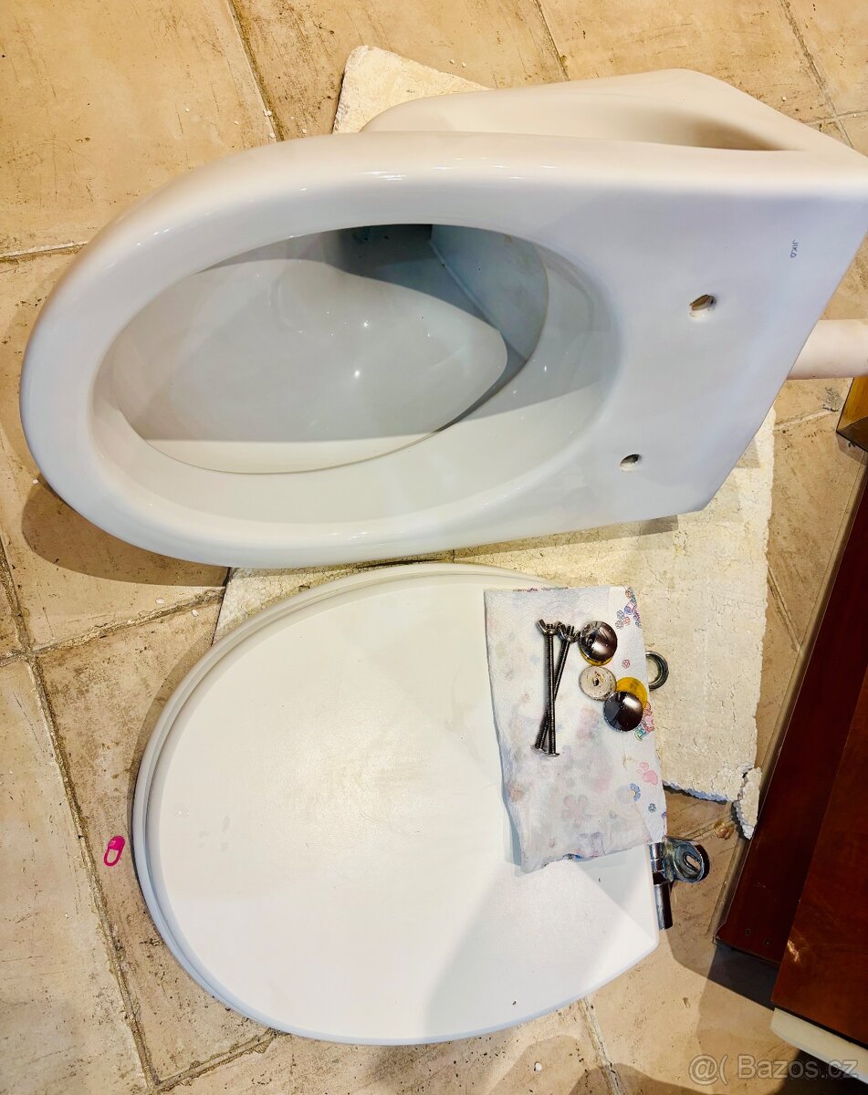 Závěsné WC Jika