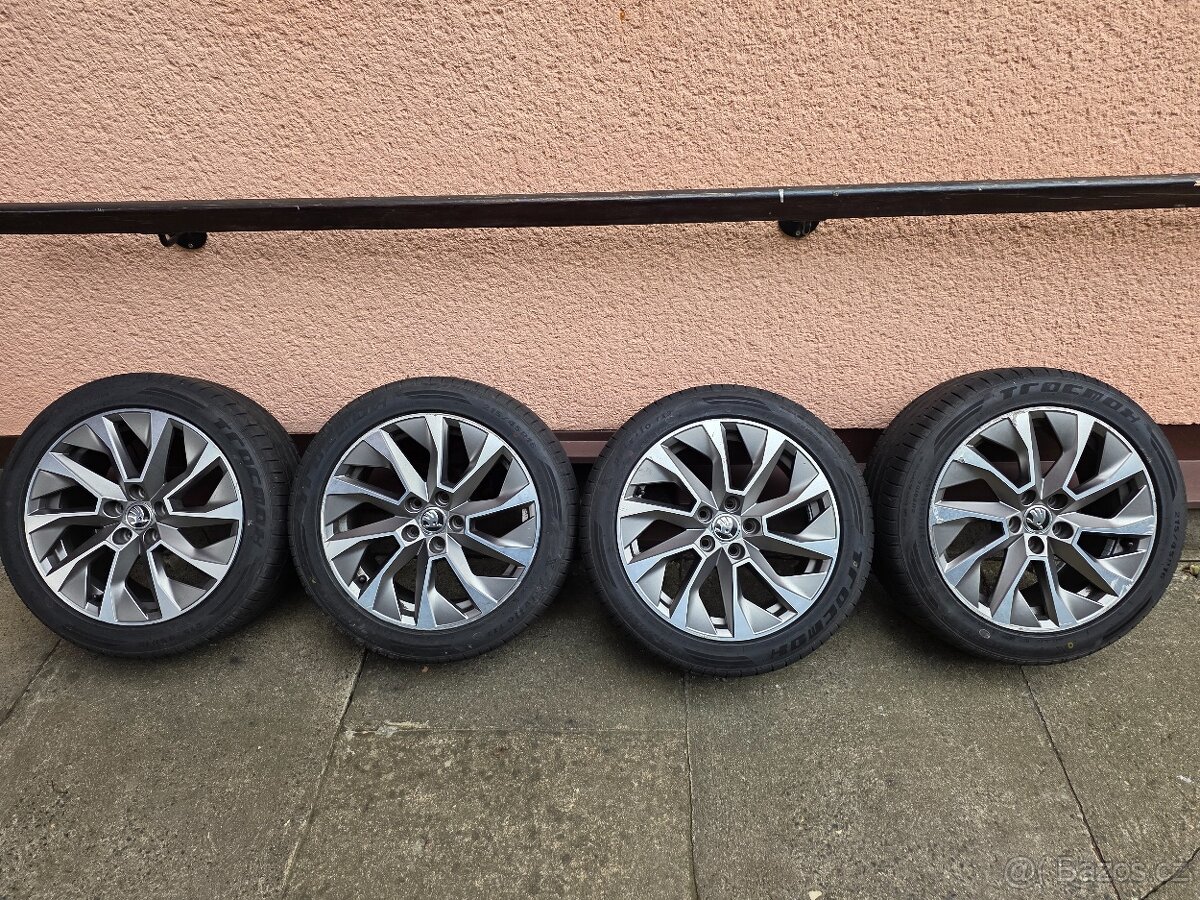 Alu kola Škoda Fabia 3 / Rapid Monte Carlo + letní pneu 90%