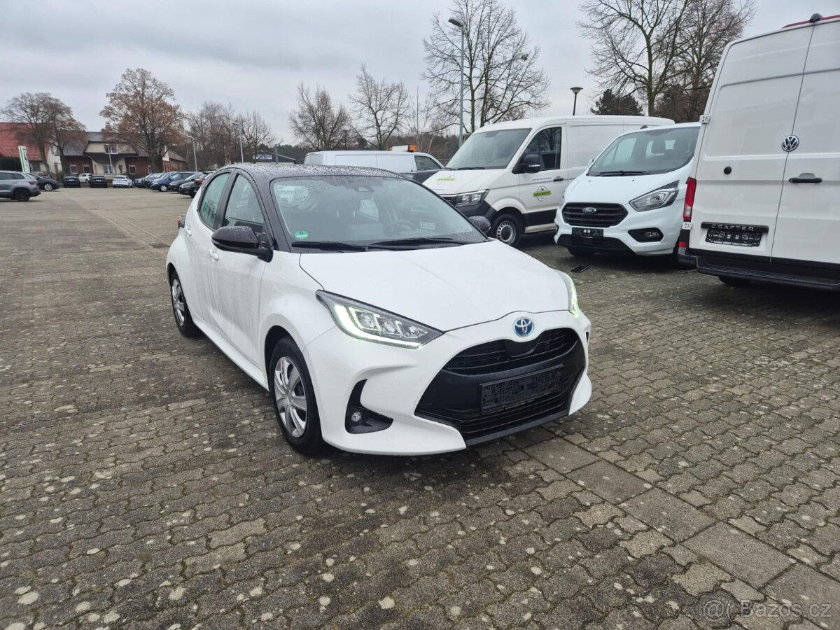 Toyota Yaris hybrid