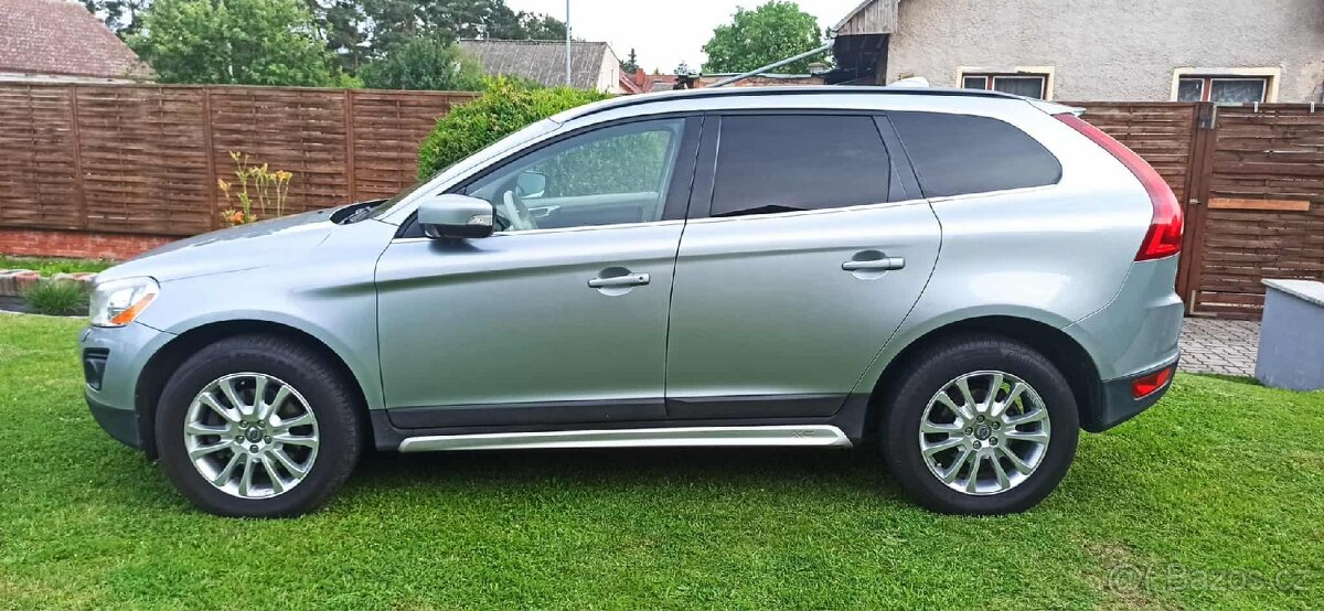Volvo XC60 D5 AWD, 2.4D.