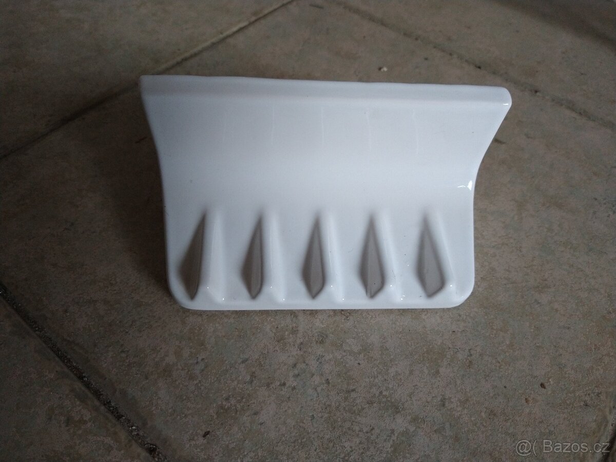 Mýdlenka keramická