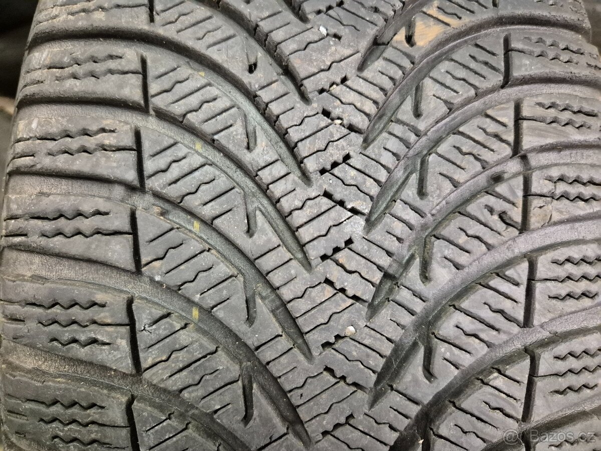 225/55 R16 MICHELIN (6mm) č.16134/g