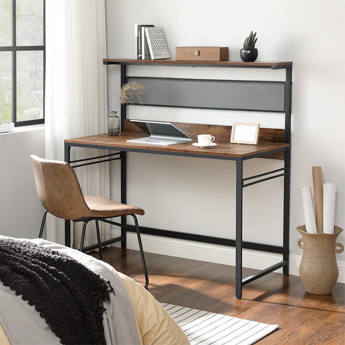 Psací stůl / office desk