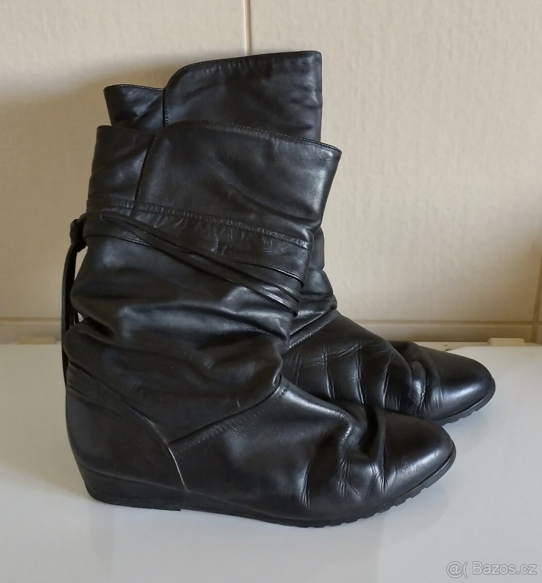 Dámské kozačky retro