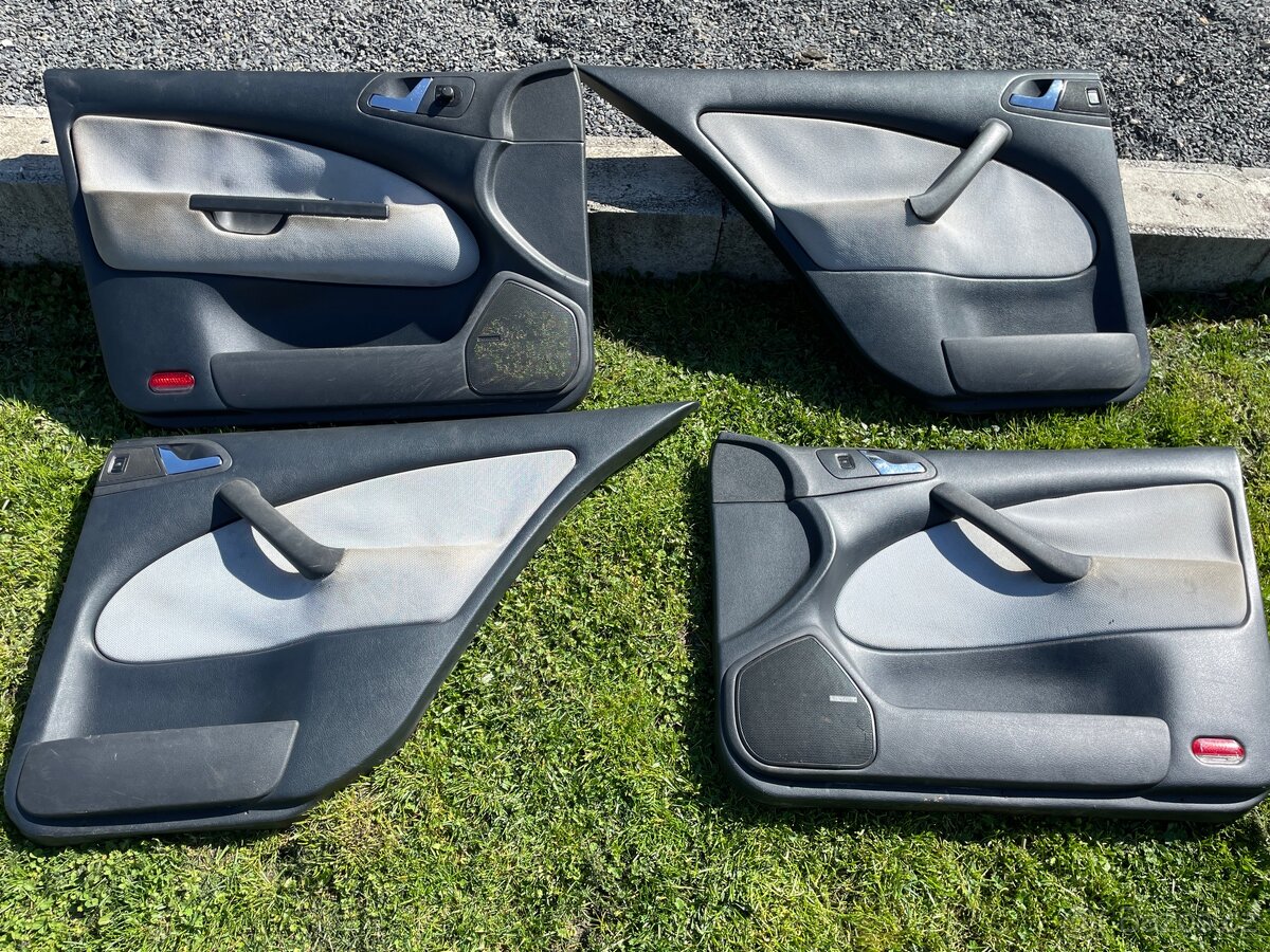 RS tapce Octavia 1