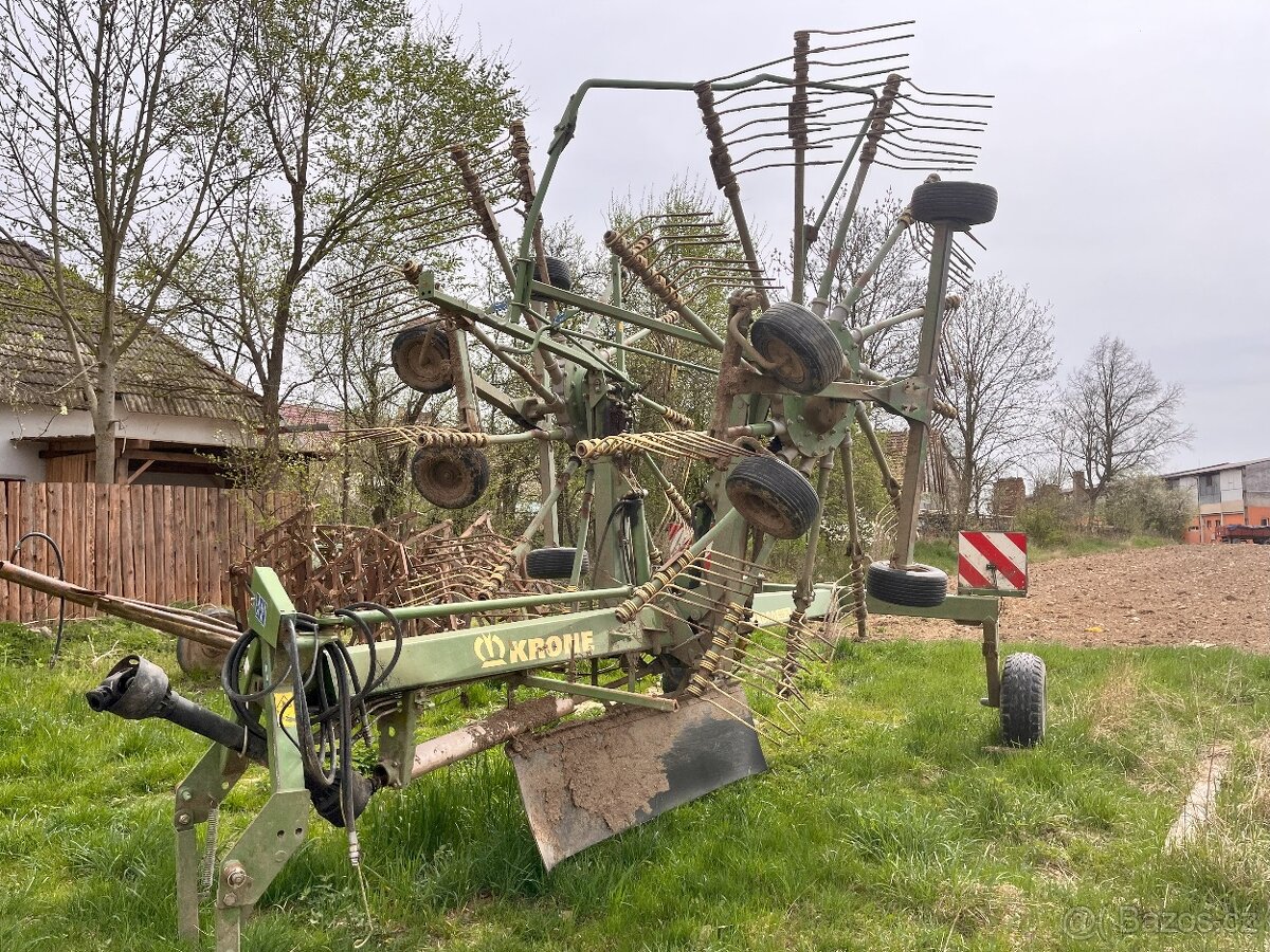 shrnovač Krone Wardo 800/26
