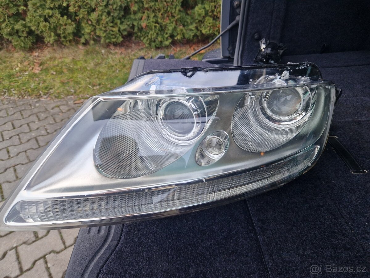 Volkswagen Phaeton přední světla