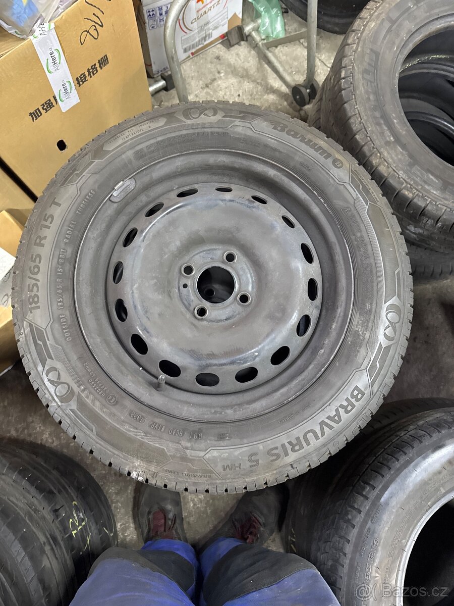 Dacia doker sada letních kol 185/65r15 dot 2022 7 mm