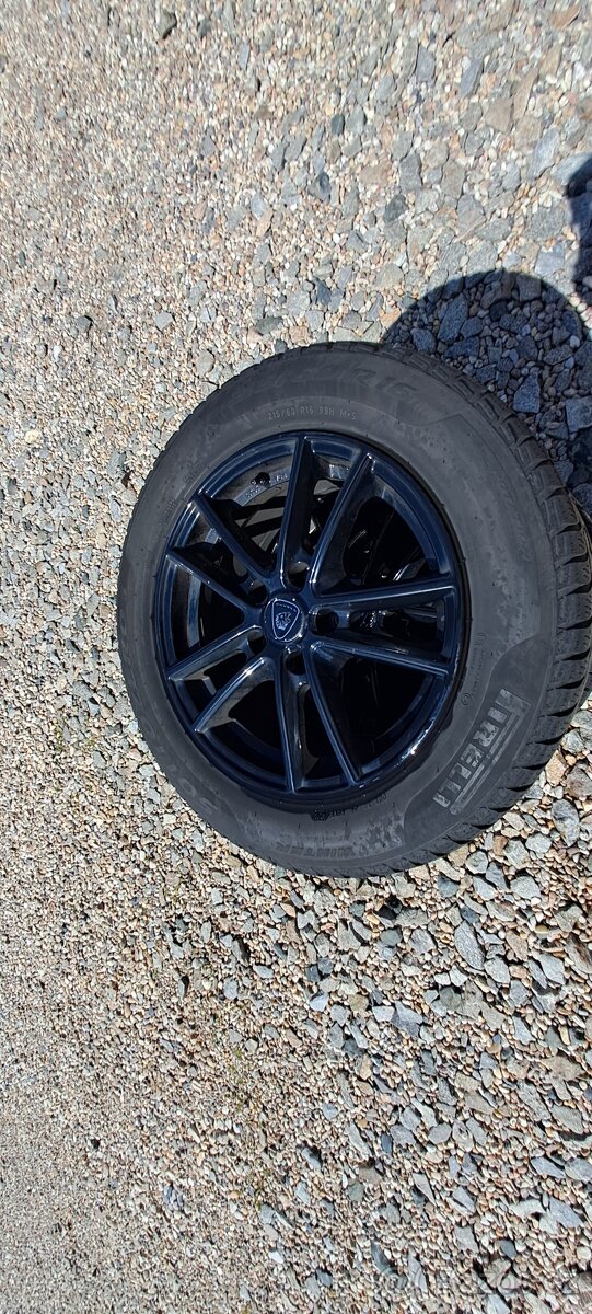 Alu kola 215/60 R16 ET 40