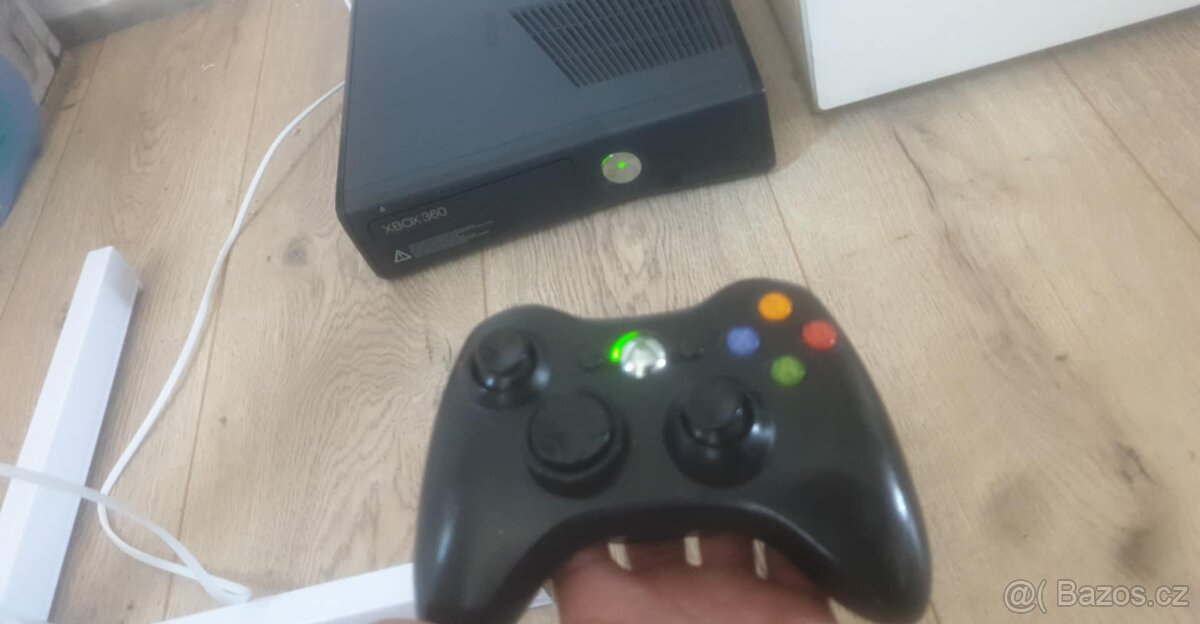 Prodám x box 360 320gb