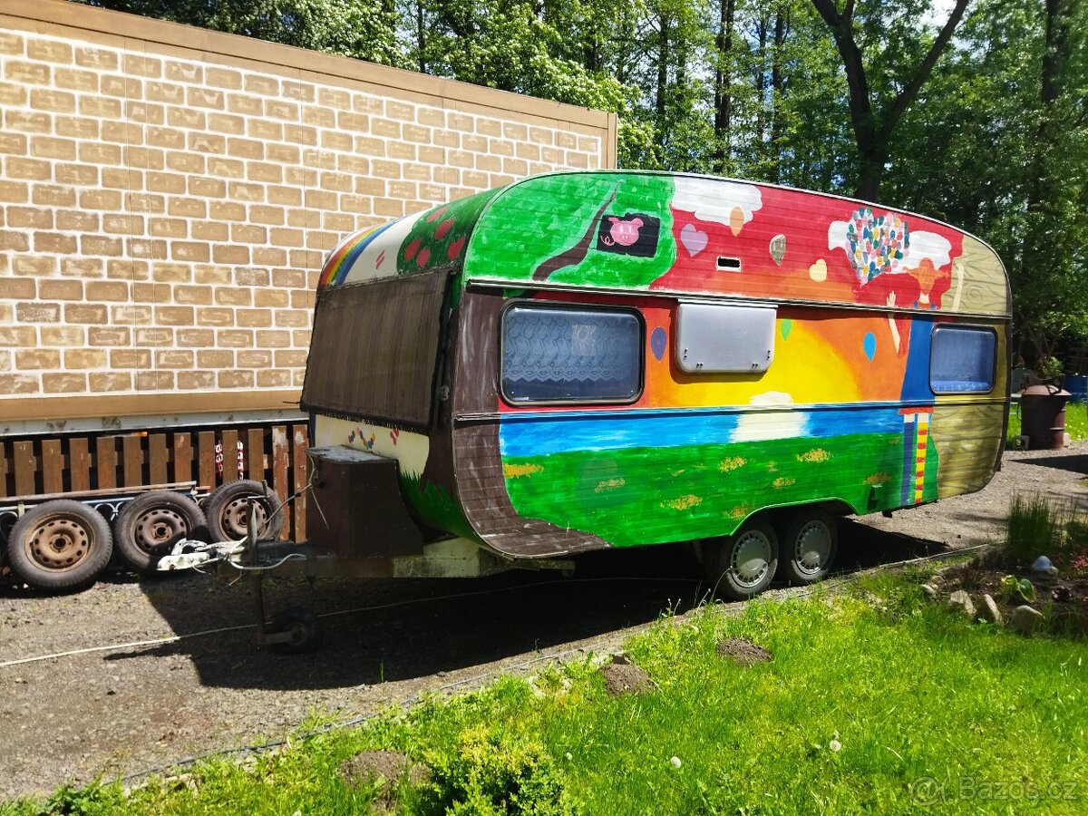 Karavan Pipi dětský domeček