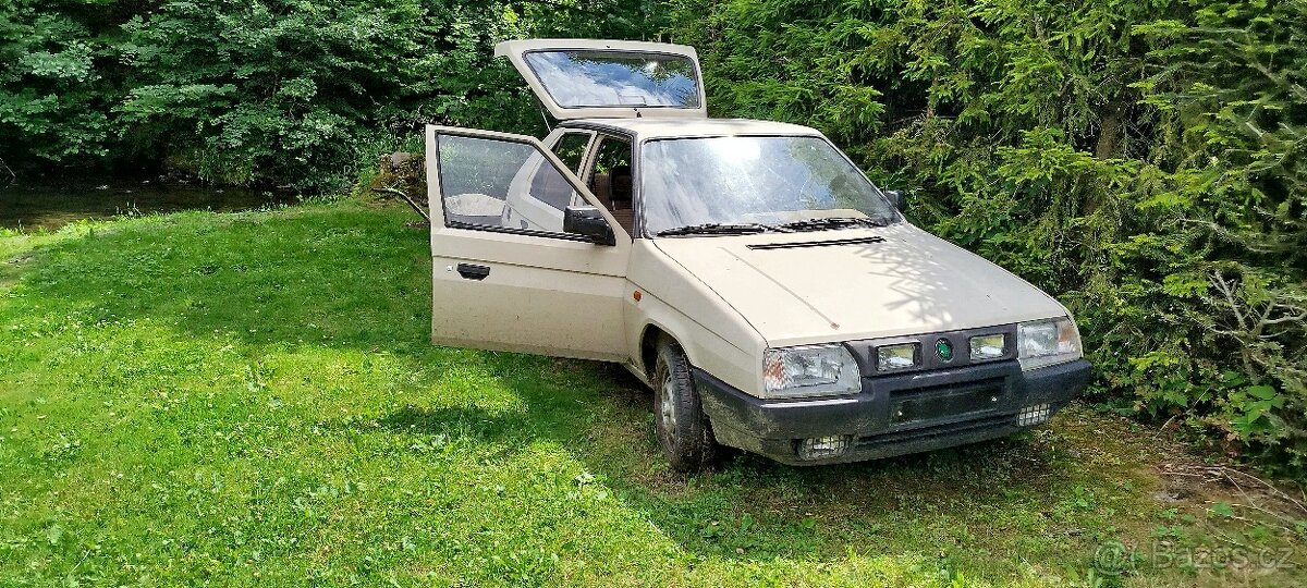 Škoda favorit rv.1988