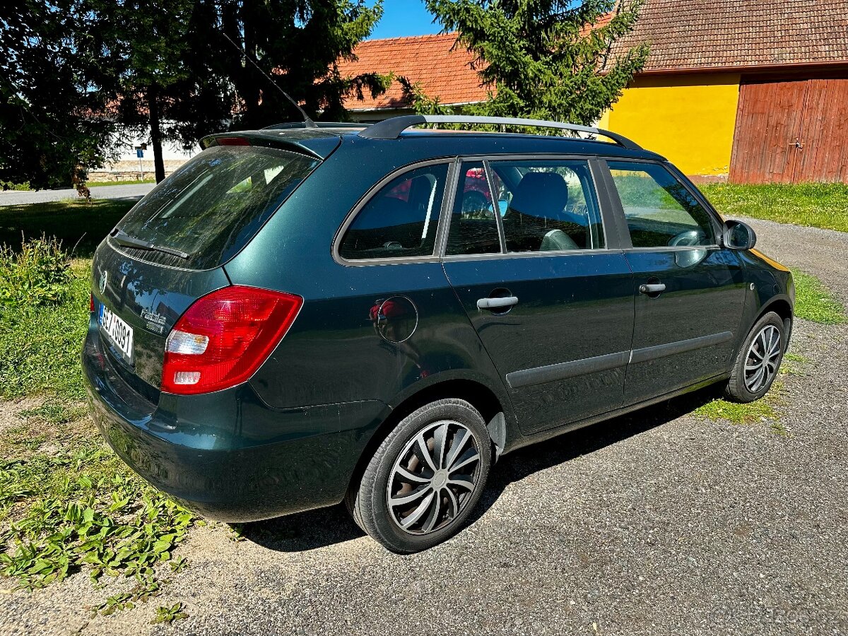 Škoda Fabia Combi 1.4 (63 kW) | Zelená metalíza