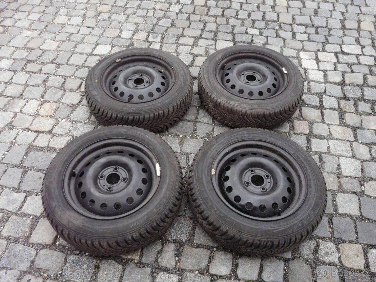 ZIMNÍ PNEU + DISKY 175/65R15 NISSAN 15" NOTE
