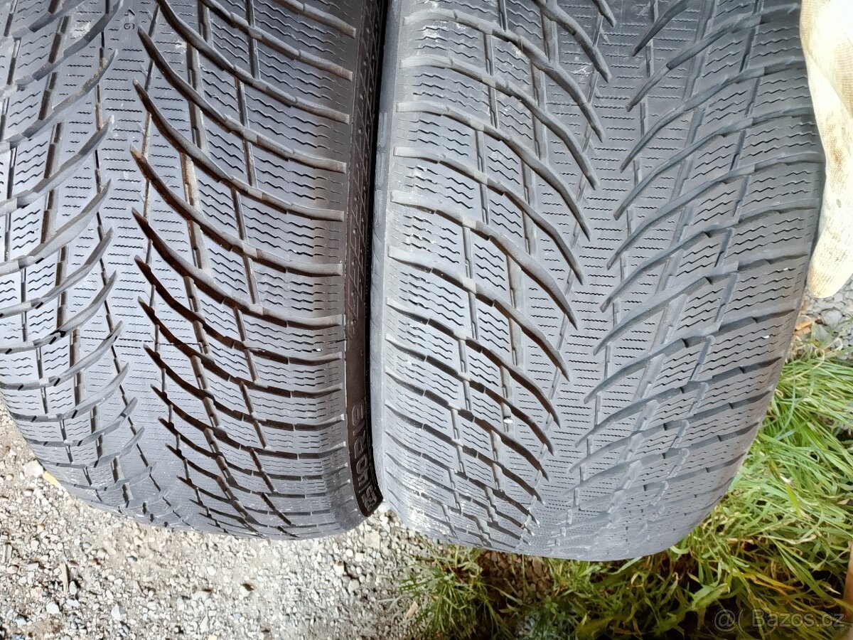 225/40/19 93v Nokian - zimní pneu 2ks
