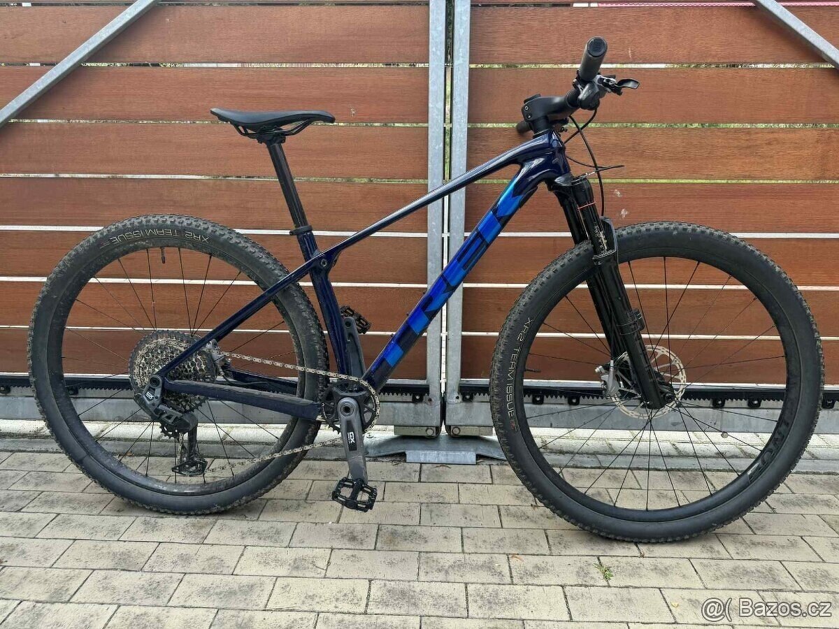 TREK PROCALIBER 9.7 M, modrá, záruka 2024