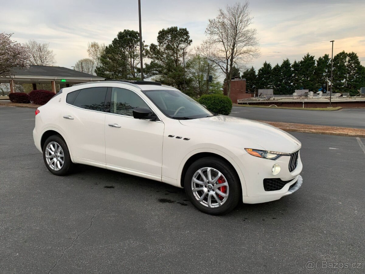 Maserati Levante S 3.0 V6 Biturbo, r. 2017