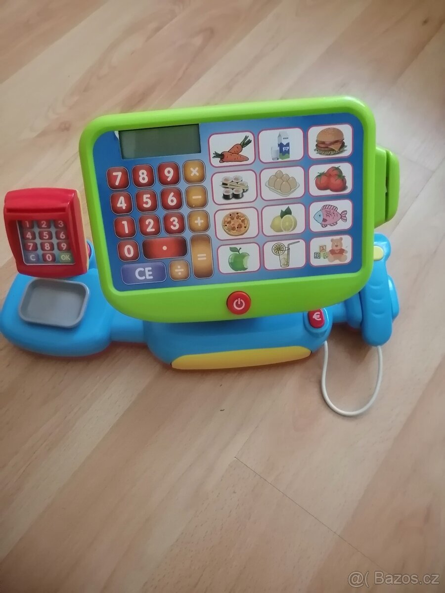 Pokladna, potraviny, nádobíčko...