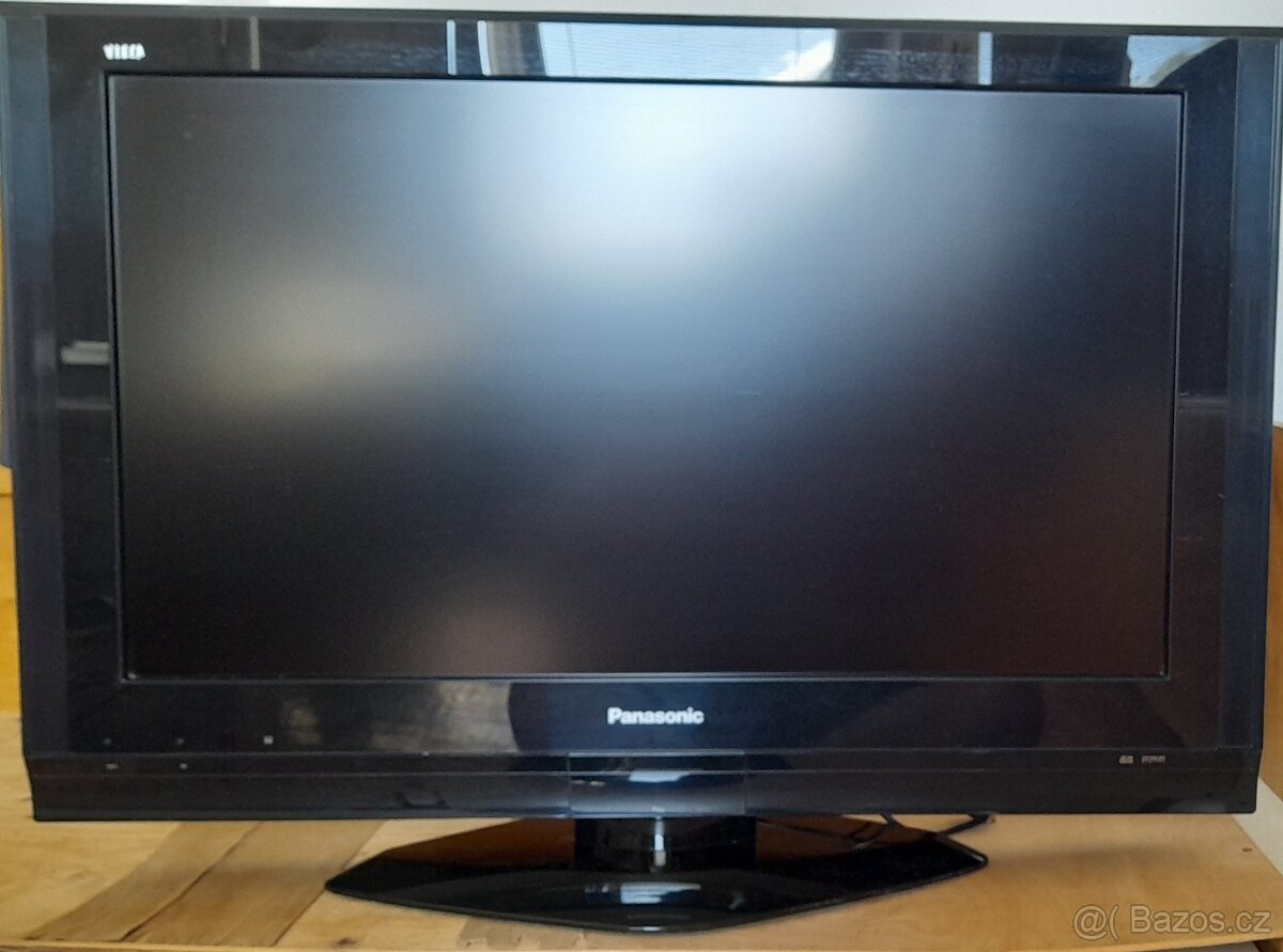 TV Panasonic TX-32LXD700F