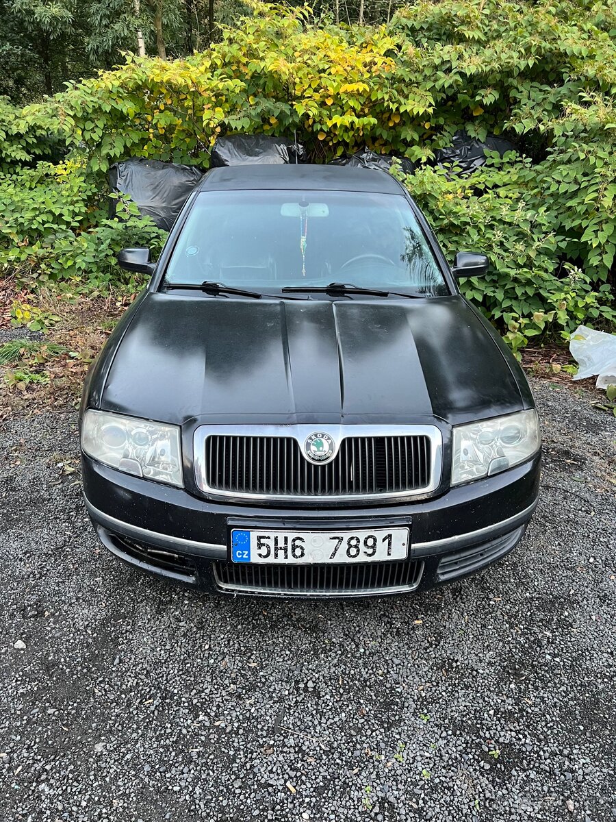 Škoda Superb 1