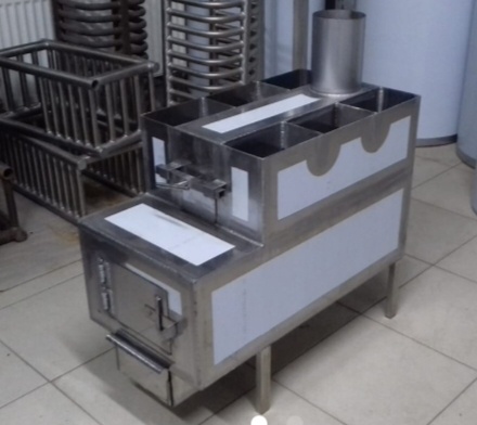 Saunova kamna na dřevo.