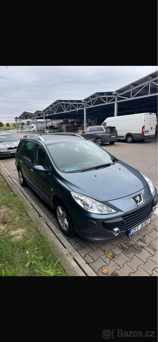 Peugeot 307 1.6hdi - spojka na výměnu pojízdné