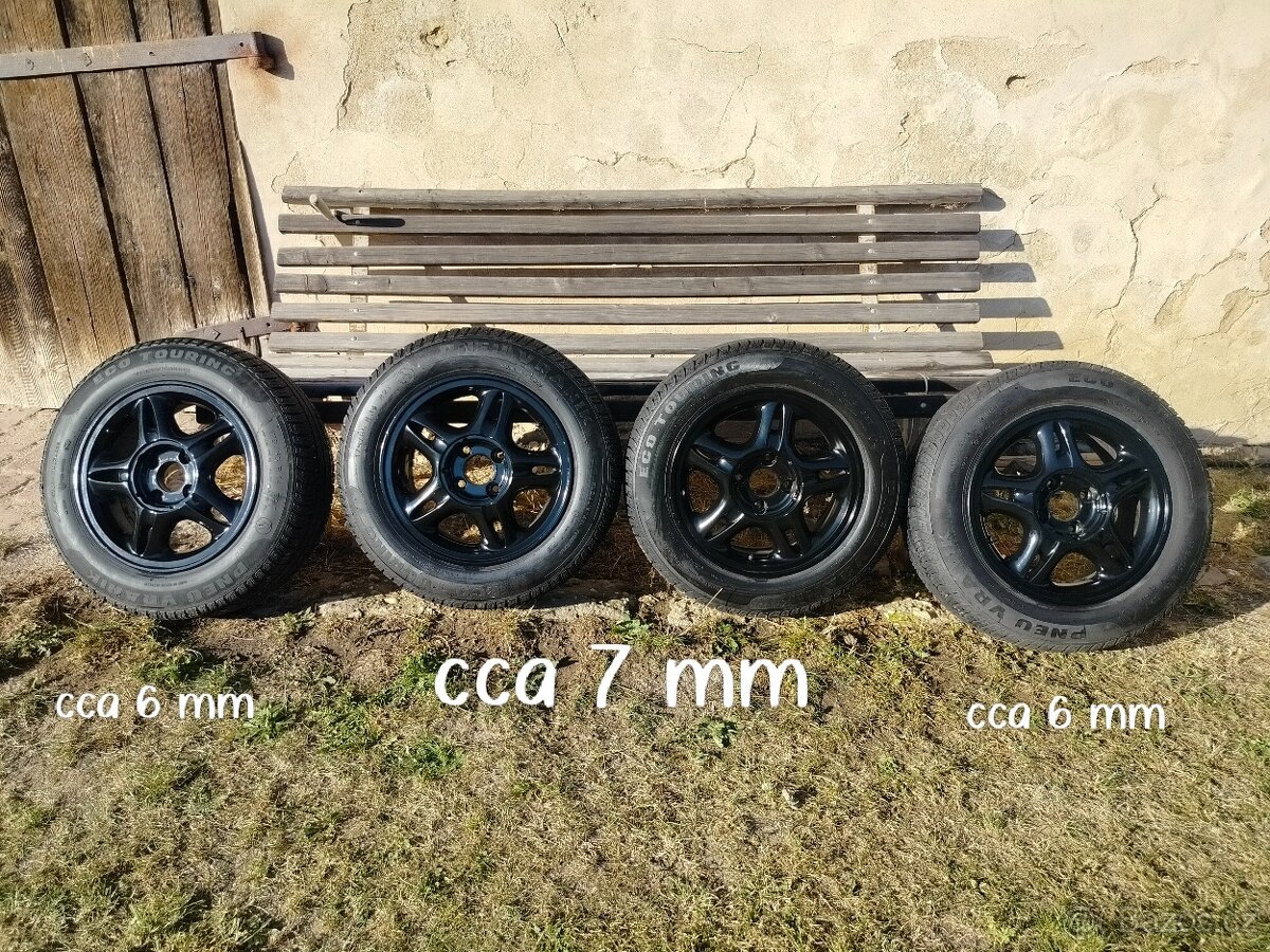Letní pneu vraník 175/65 R14 s alu disky