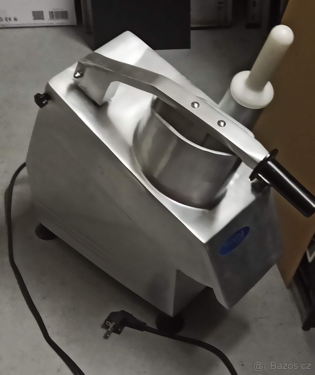 Prodám robustní krouhač, plátkovač zeleniny a sýrů