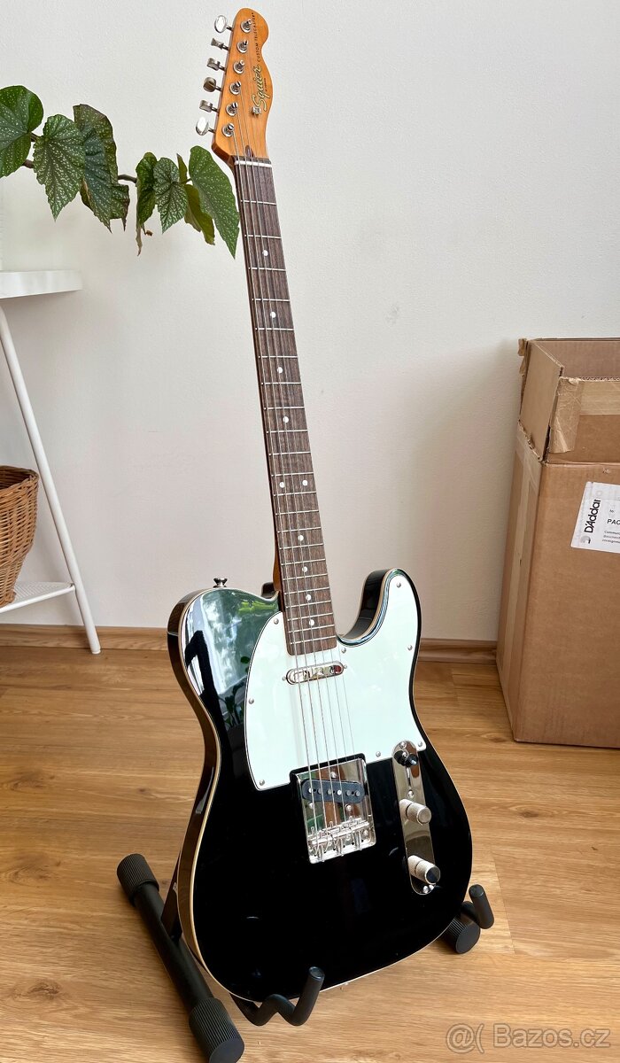 Elektrická kytara Squier Tele Custom Baritone BK