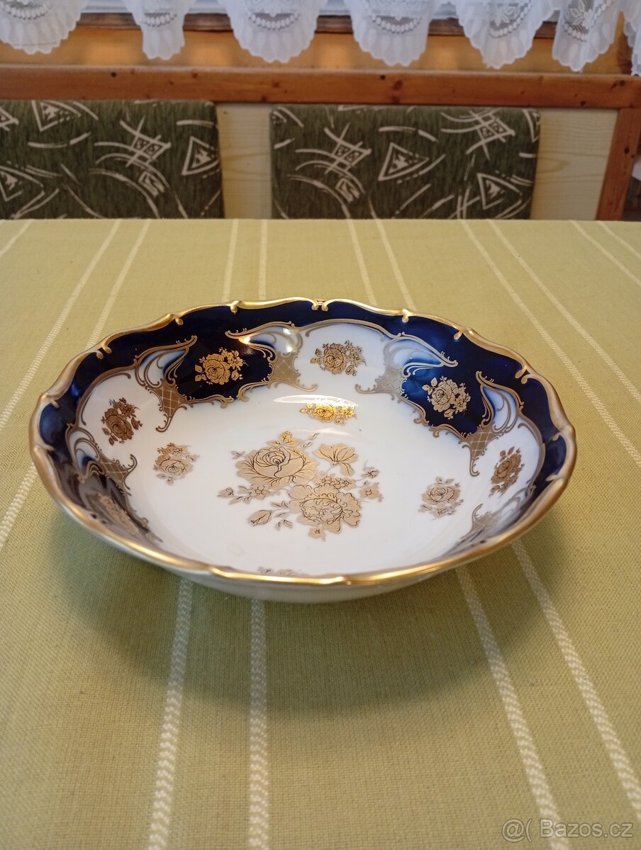 Miska kobalt,zlacena. Vyrobce Stará Role