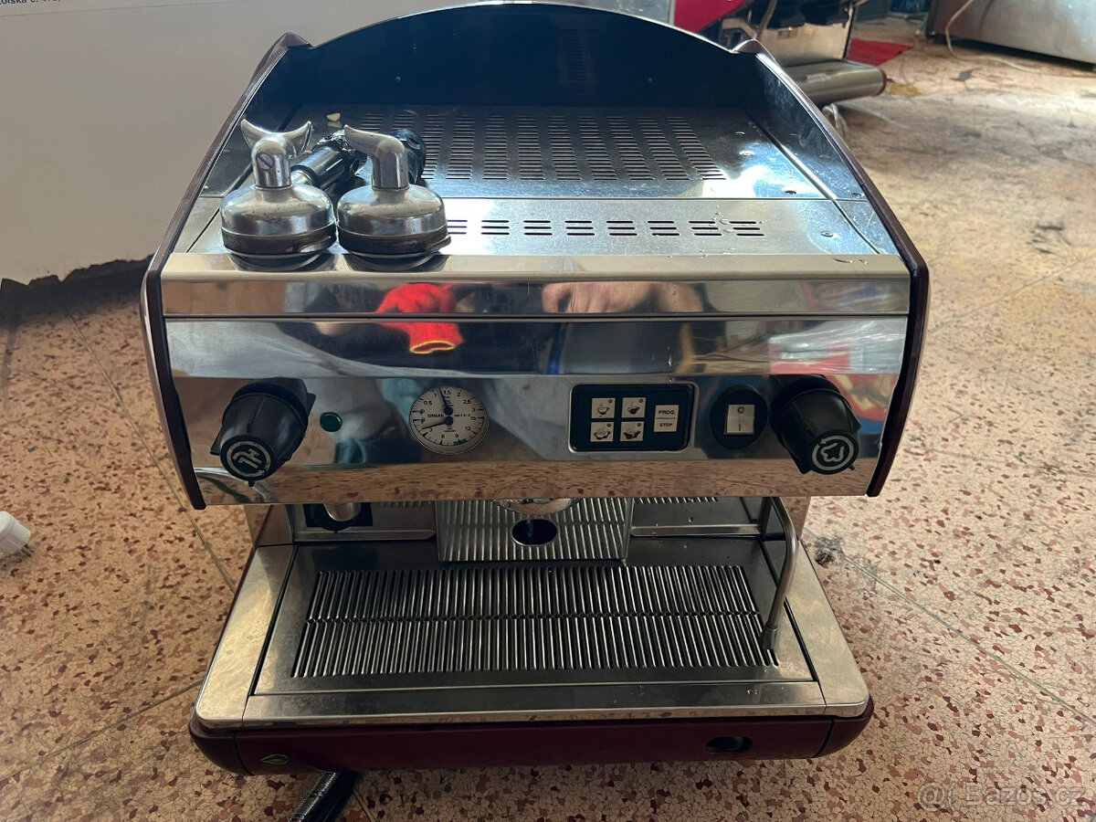 Použitý profi kávovar La San Marco