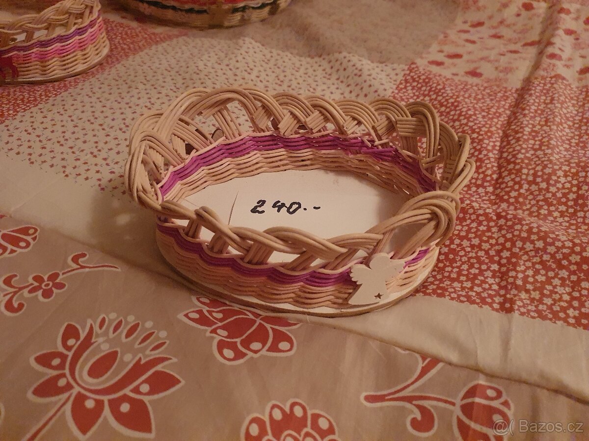 Proutěné misky různých velikostí			240 – 370,- Kč