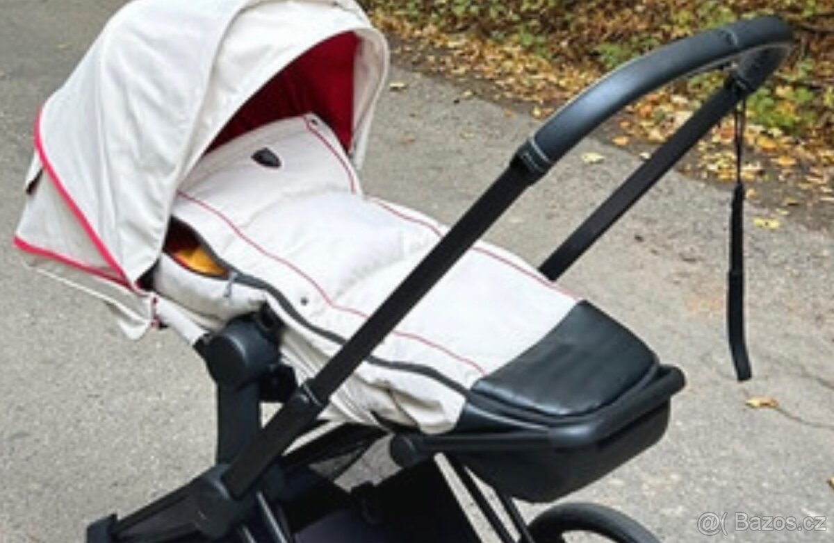 Cybex Ferrari Silver Grey fusak