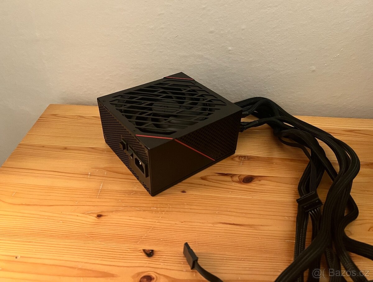 ASUS ROG STRIX 1000W GOLD Funkční,Záruka