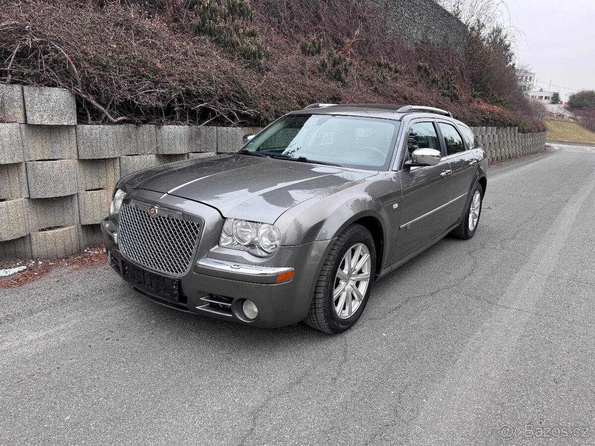 Chrysler 300C 3.0CRD combi r.v. 2008