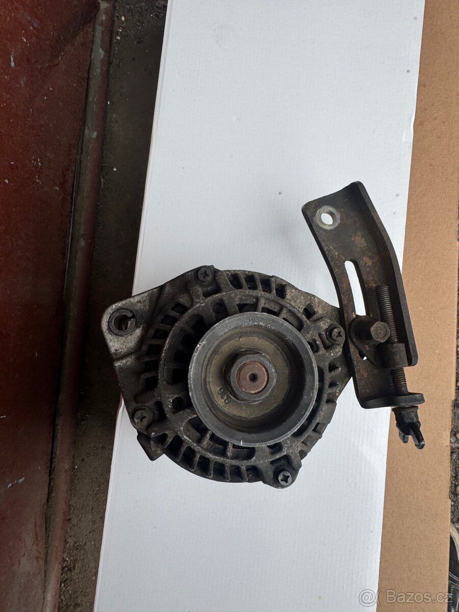 Alternátor Honda Civic 7g (ep,eu)