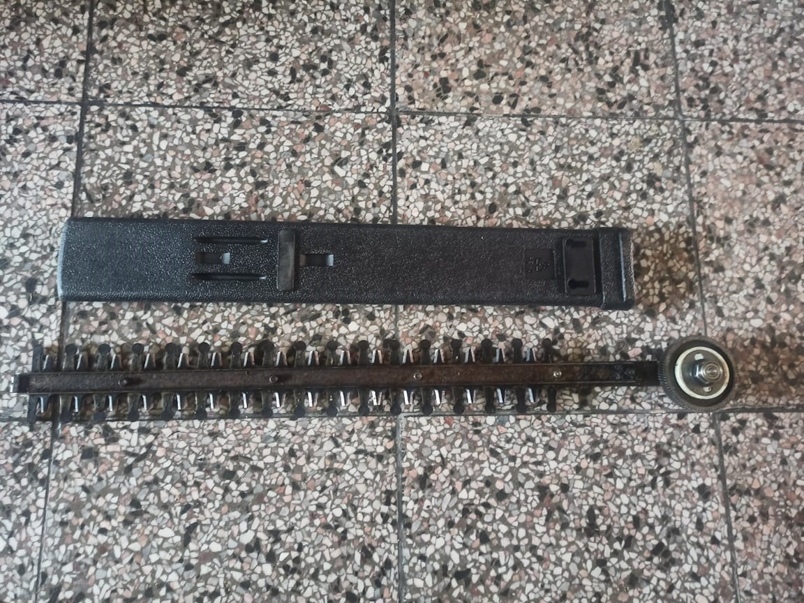 Lišta k plotovým nůžkám