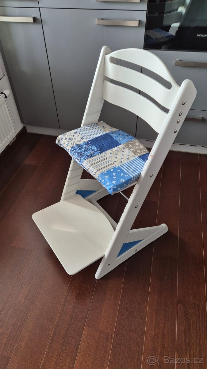 Rostoucí židle Jitro Plus