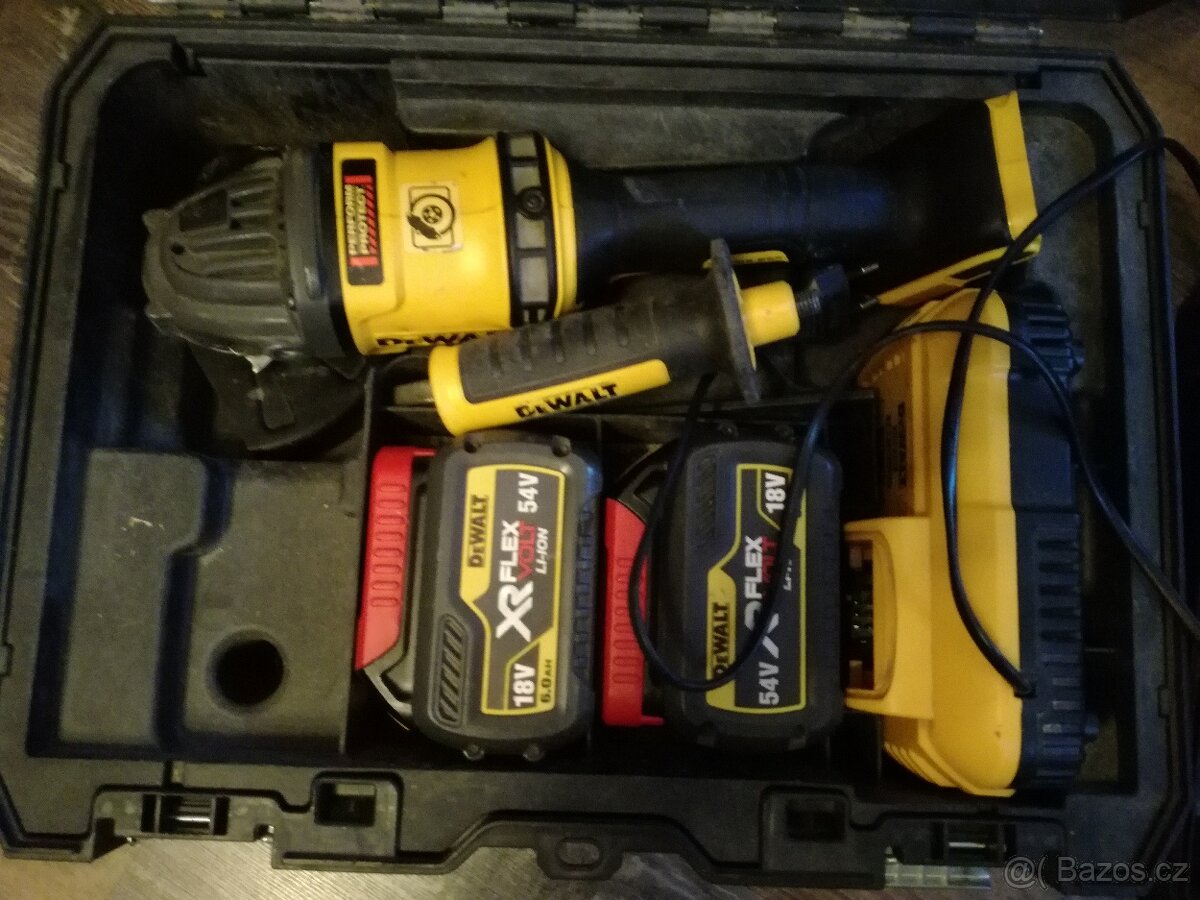 Dewalt