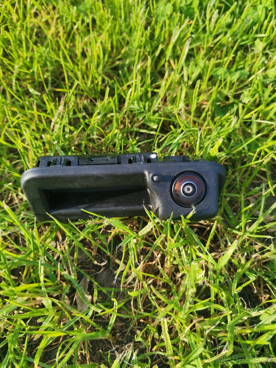 Parkovací kamera škoda