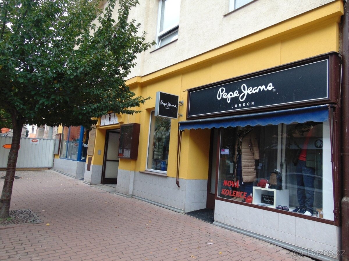 Pronájem obchodní prostory, 64 m² - Pardubice - Smilova
