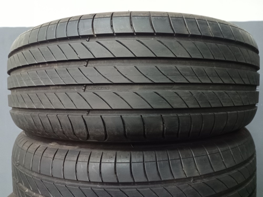 195/55 R16 MICHELIN (3019)