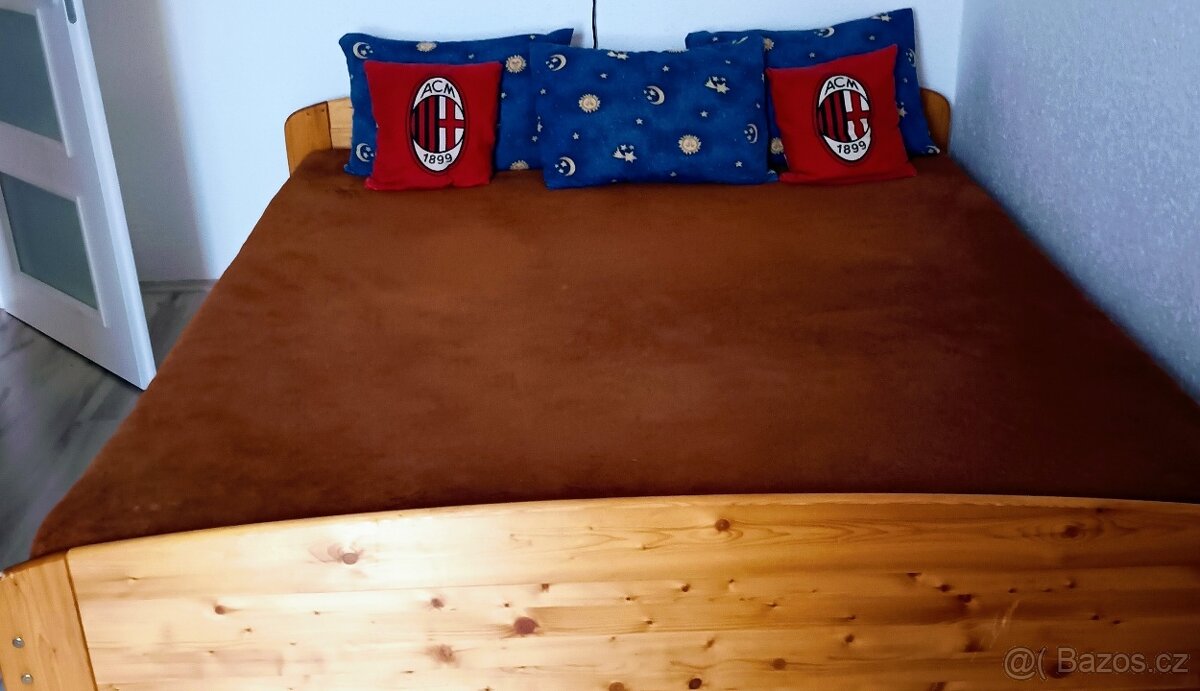 Prodáme: Postel-Skříň-Noční stolky