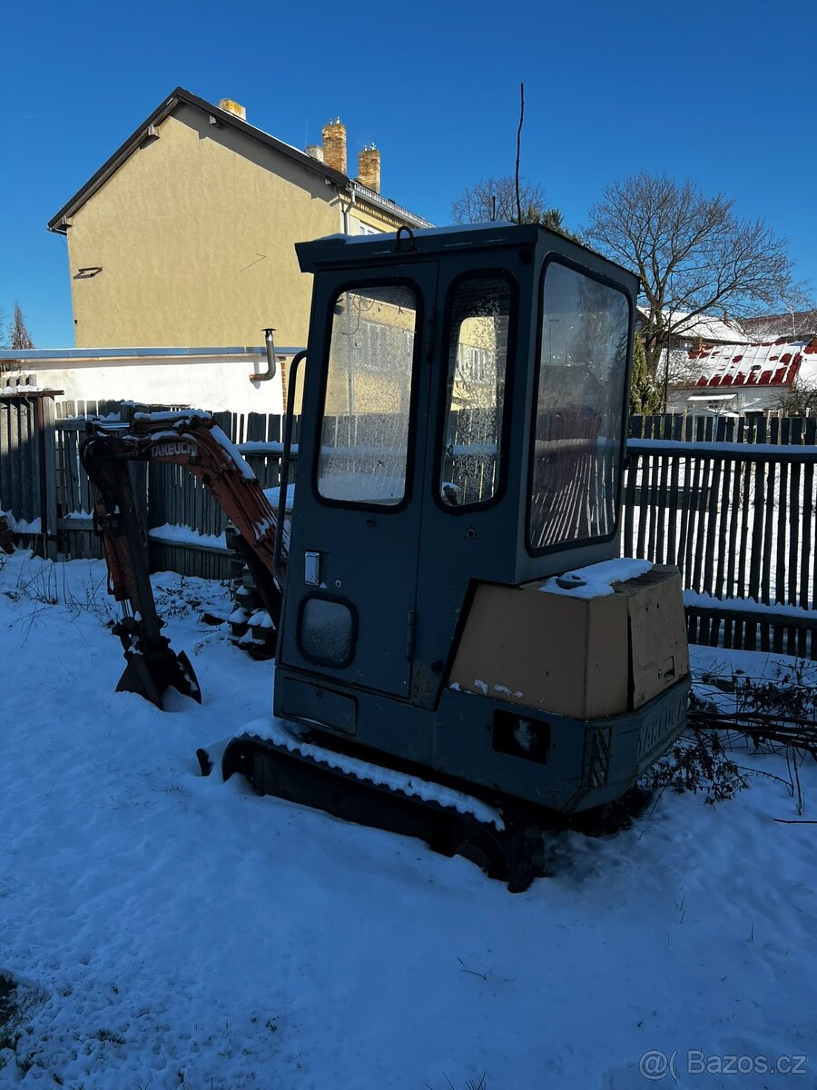 Minibagr Takeuchi TB15 A, 3 válec, 1.3t