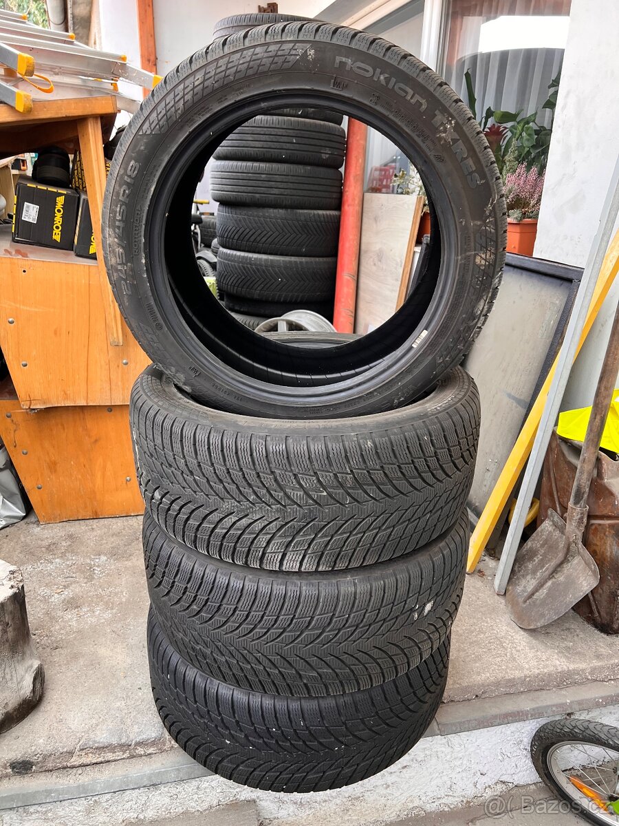 Zimní pneu 245 / 45 / R18