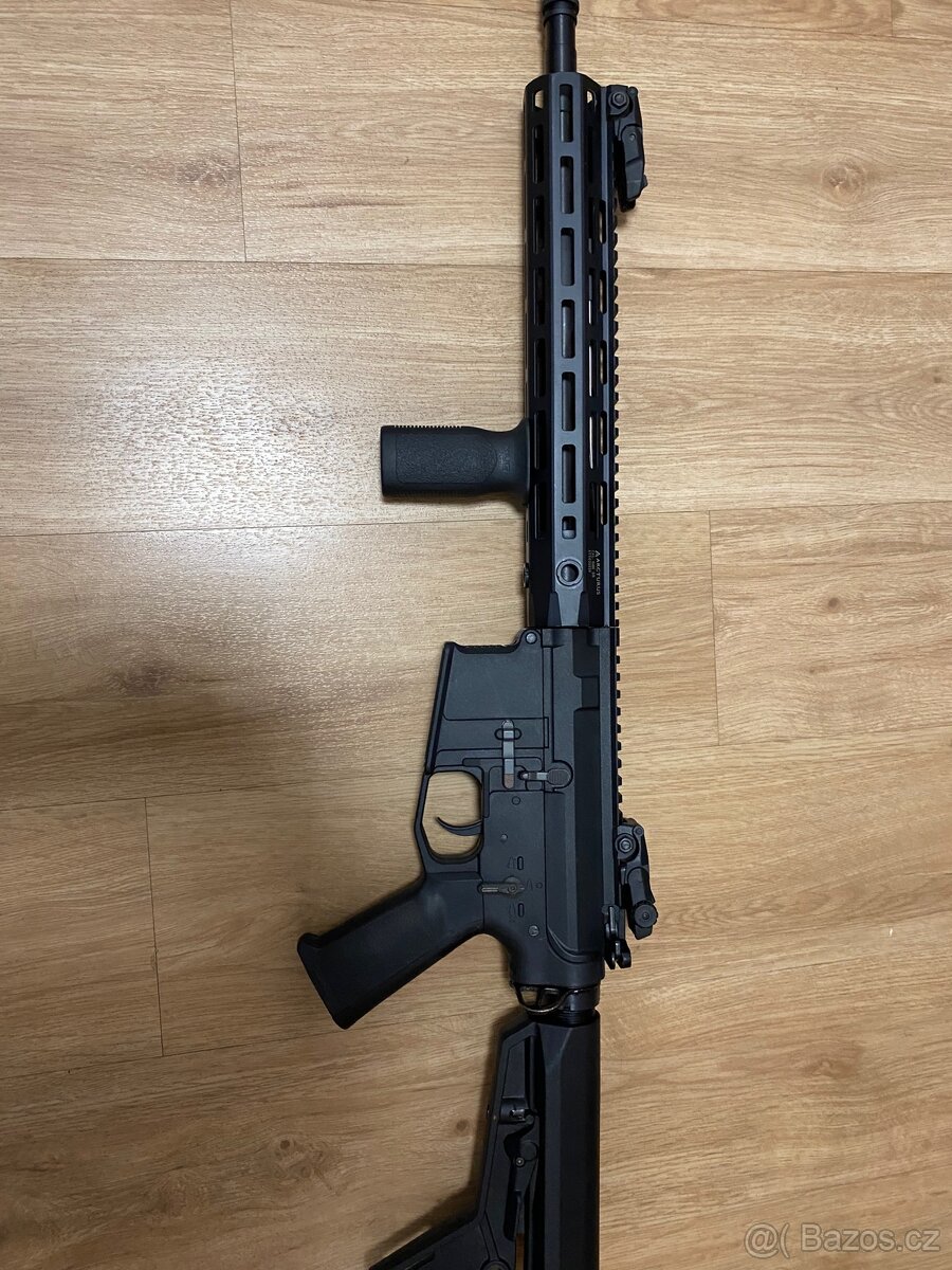 Arcturus m4 airsoft